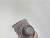 Wing mirror switch