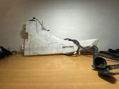Windshield washer fluid reservoir/tank