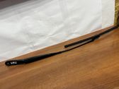 Windshield/front glass wiper blade