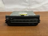 Radio / CD-Player / DVD-Player / Navigation