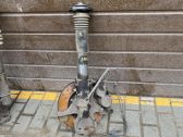 Front wheel hub spindle knuckle