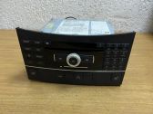 Radio / CD-Player / DVD-Player / Navigation
