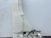 Windshield washer fluid reservoir/tank