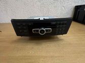 Radio / CD-Player / DVD-Player / Navigation