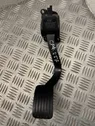 Accelerator throttle pedal