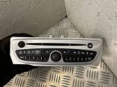 Radio/CD/DVD/GPS head unit