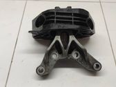 Engine mounting bracket