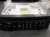Radio / CD-Player / DVD-Player / Navigation