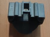 Bouton poussoir de démarrage du moteur