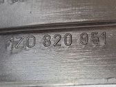 Grille d'aération centrale
