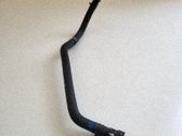 Tuyau de liquide de refroidissement moteur