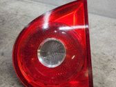 Lampy tylnej klapy bagażnika