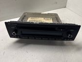 Radio / CD-Player / DVD-Player / Navigation