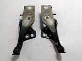 Engine bonnet/hood hinges