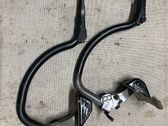 Tailgate/trunk/boot hinge