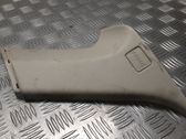 (C) garniture de pilier