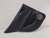 Moldura del tarjetero de la puerta trasera