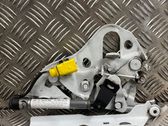 Engine bonnet/hood hinges