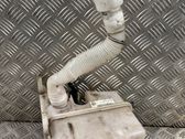 Windshield washer fluid reservoir/tank