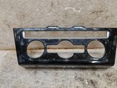 Verkleidung Bedieneinheit Klimaanlage / Heizung