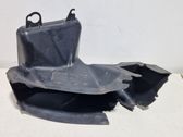Intercooler air channel guide
