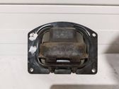 Engine mount bracket