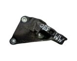 Engine mounting bracket