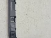 Rear bumper mounting bracket
