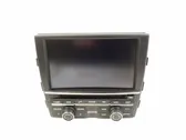 Radio / CD-Player / DVD-Player / Navigation