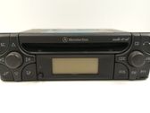 Radio / CD-Player / DVD-Player / Navigation