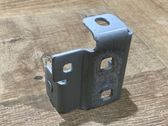 Fender mounting bracket