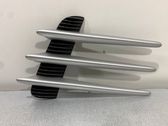 Front bumper upper radiator grill