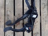 Accelerator throttle pedal