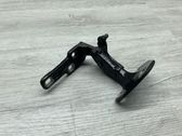 Tailgate/trunk/boot hinge