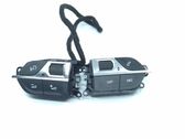 Steering wheel buttons/switches