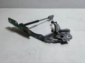 Engine bonnet/hood hinges
