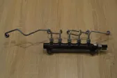 Трубка (трубки) для подачи топлива в жиклеры