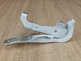 Engine bonnet/hood hinges