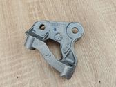 Autres pièces compartiment moteur
