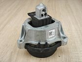 Engine mount bracket