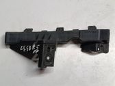 Front bumper mounting bracket