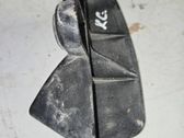 Rear bumper mounting bracket