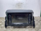 Radio / CD-Player / DVD-Player / Navigation