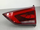 Tailgate rear/tail lights