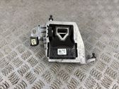 Engine mounting bracket