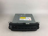 Radio / CD-Player / DVD-Player / Navigation