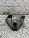 Engine mounting bracket