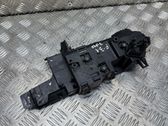 Autres pièces compartiment moteur
