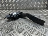 Accelerator throttle pedal