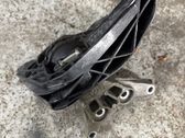 Engine mount bracket